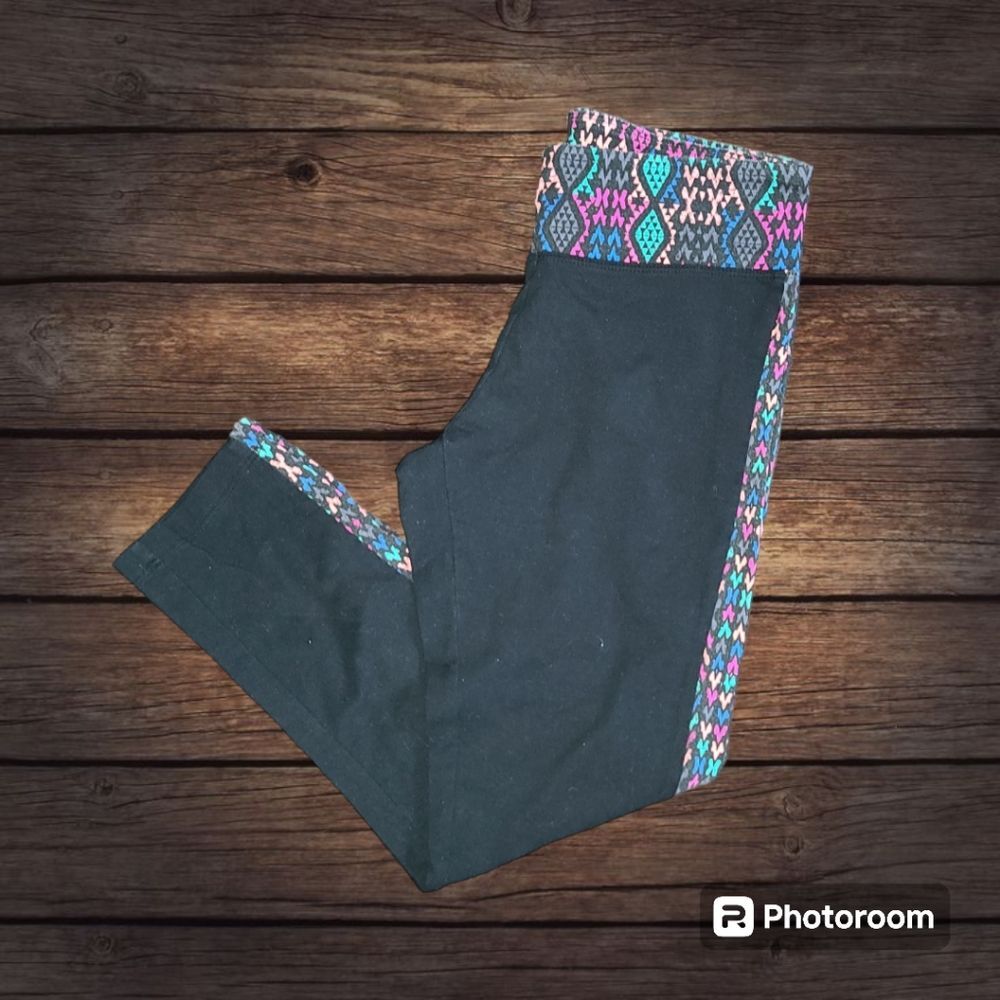 Live Love Dream Cropped Printed Leggings Size M
